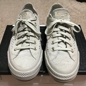 Converse perforated suede sneaker womens 8